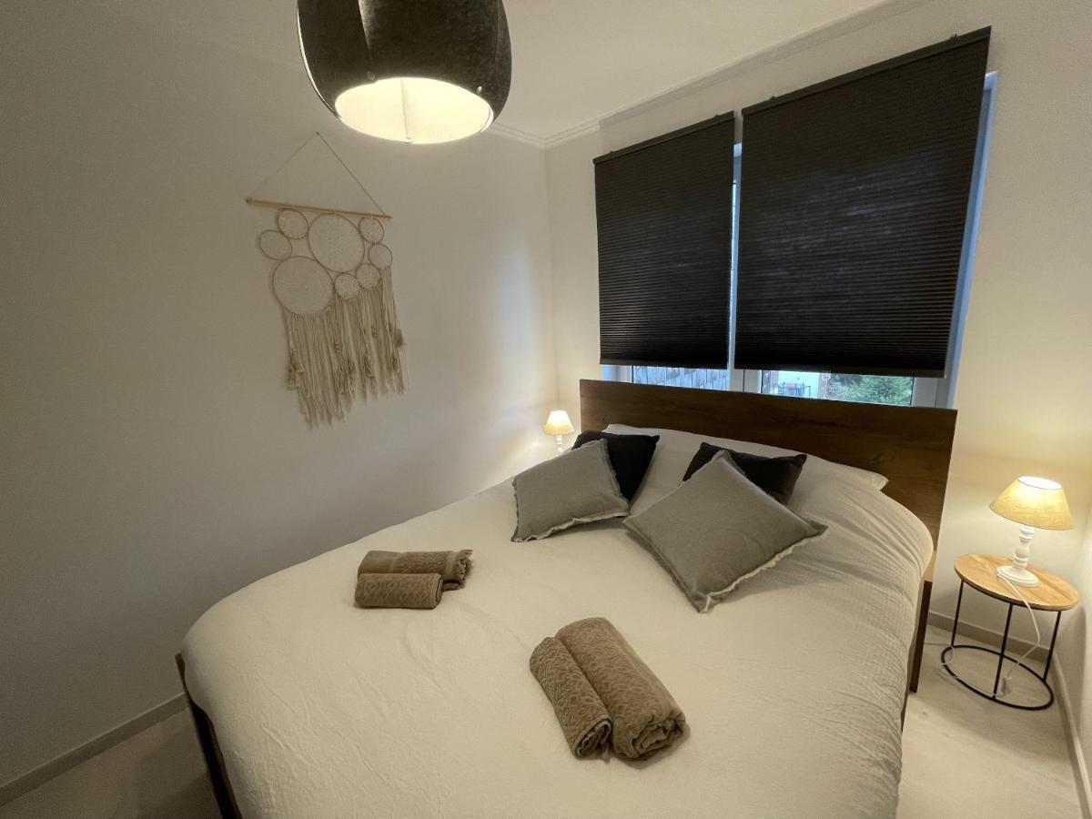 Le Relax By La Dame De Coeur - Logement Zen Urbain Namur Kültér fotó